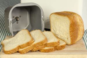 Best Bread Machine – We Review the Top 5 Bread Makers